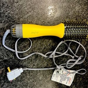 The Double Shot Blow-Dryer Brush